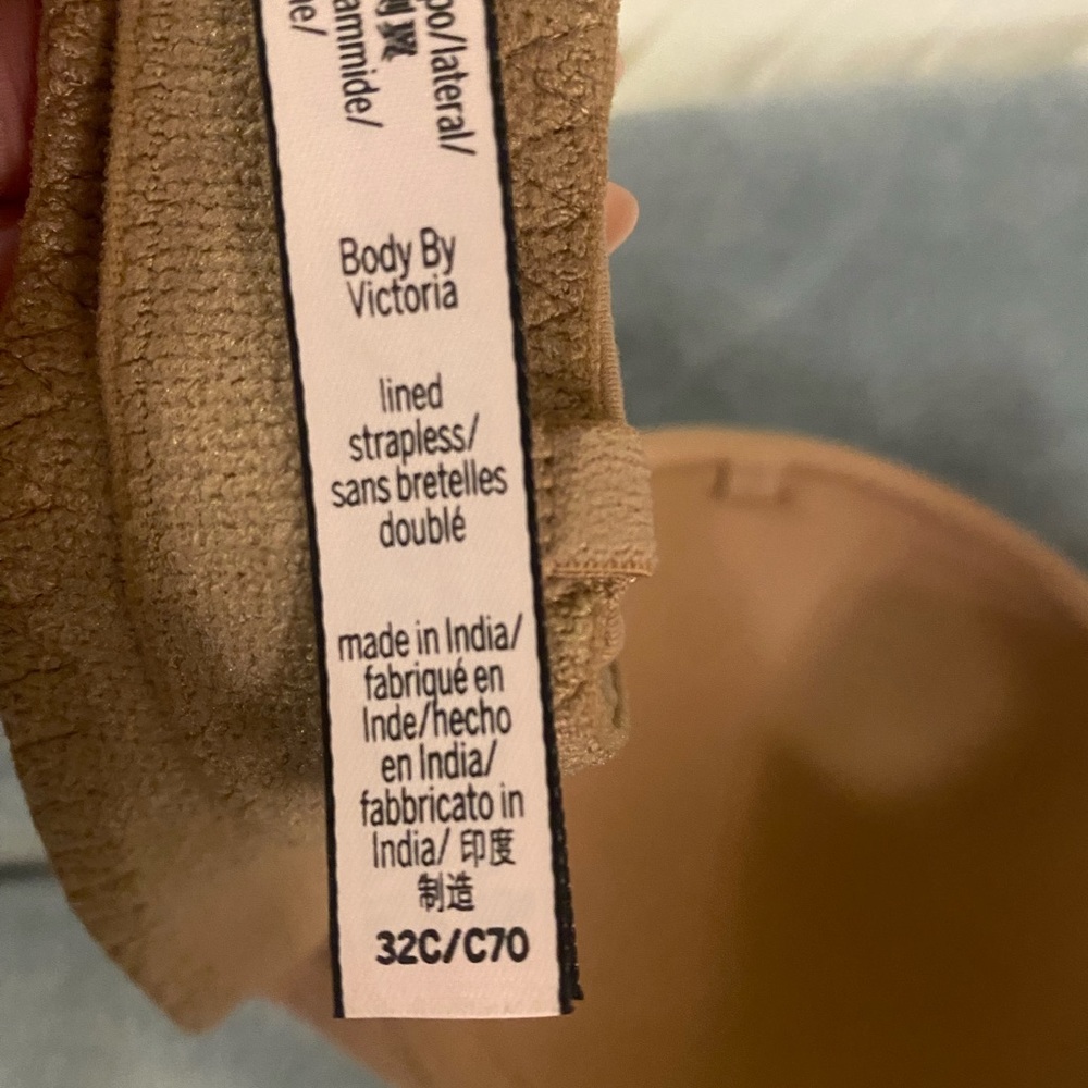 Victoria’s Secret Nude Strapless No Slip Bra